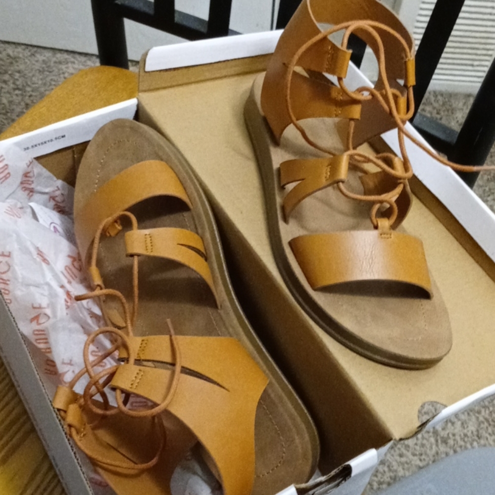 Gladiator sandals